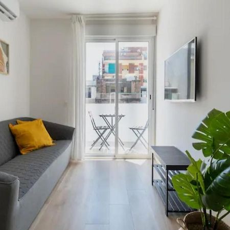Apartment Close To The Beach Sant Adria de Besos Eksteriør bilde