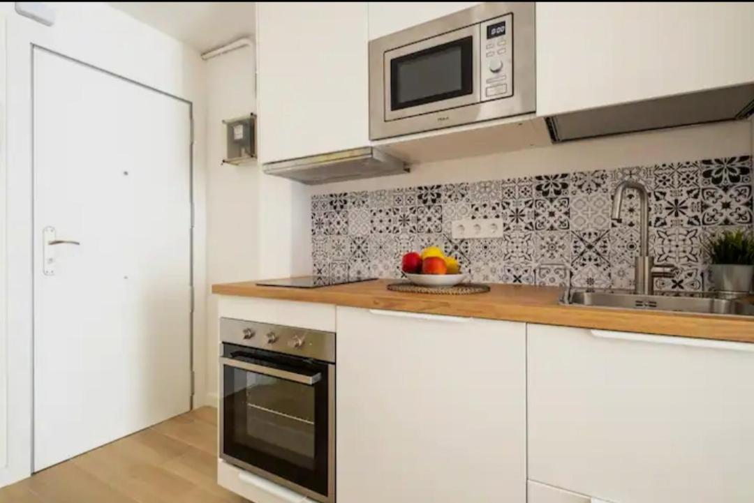 Apartment Close To The Beach Sant Adria de Besos Eksteriør bilde