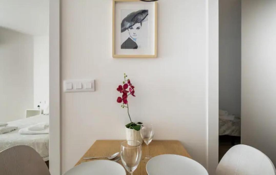 Apartment Close To The Beach Sant Adria de Besos Eksteriør bilde